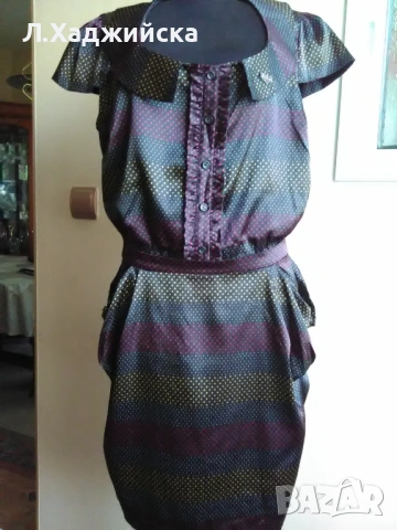 рокля  с къс ръкав . на точки