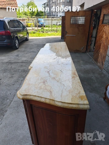 Френски контрабюфет с мраморен плот Луи ХV, снимка 3 - Бюфети - 54319613