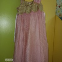 Страхотна рокля, снимка 2 - Детски рокли и поли - 30513643