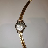 Продавам часовника SLAVA , снимка 3 - Дамски - 42300747