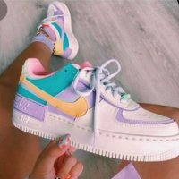 Дамски обувки Nike Air Force 1, снимка 3 - Маратонки - 38404509