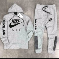 Мъжки спортен екип Nike код 15, снимка 1 - Спортни дрехи, екипи - 39437406