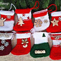 Коледно чорапче - ръчно изплетено, снимка 2 - Коледни подаръци - 42716199