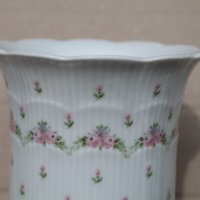 Немска порцеланова ваза ''Kaiser'', снимка 2 - Антикварни и старинни предмети - 38376542