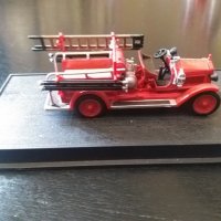 Макети на различни модели пожарни коли (Обява 1), снимка 13 - Колекции - 31589104