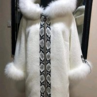 Дамско елегантно палто с лисица код 322