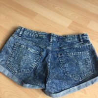 Оригинални изчистени панталони H&M !, снимка 2 - Къси панталони и бермуди - 29701480