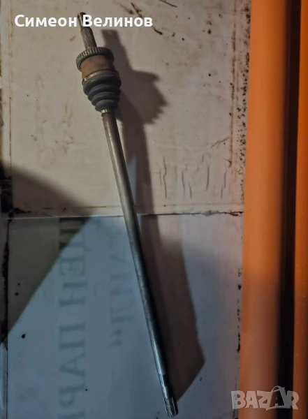 Продавам предна полуоска  от 4.7 Quadra Trac , снимка 1