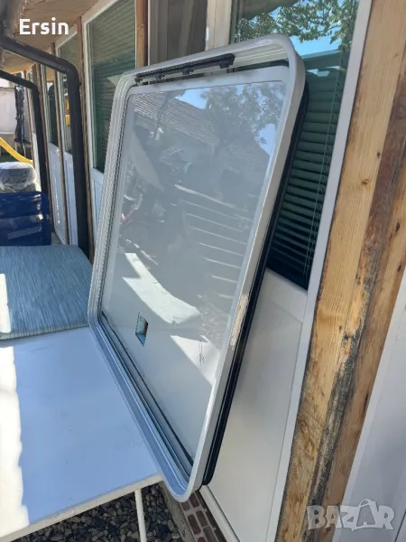 Оригинална врата с чисто нова рамка за Кемпер Carthago (налични 2 броя) Цена за брой 990.00 лева, снимка 1