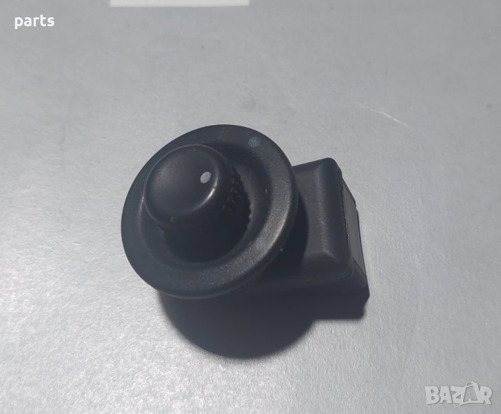 Бутон Огледала Рено Меган - Сценик - Еспейс - Клио 3 - Лагуна 2 - Мастър 2 - Нисан - 8200002442A N, снимка 1