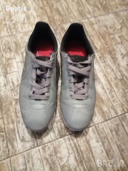 Дамски маратонки Nike cortez, снимка 1