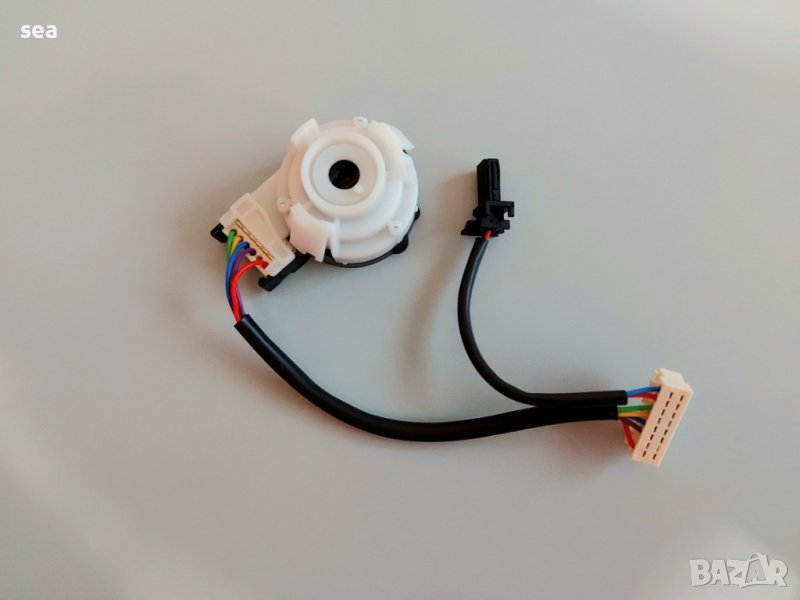 Превключвател за контактен ключ 5Q0905849C, снимка 1