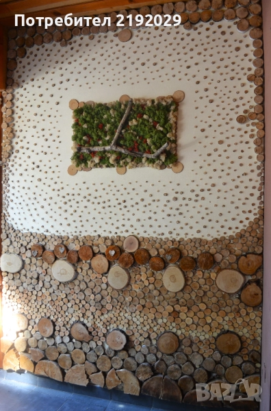ДЕКОРАТИВНА СТЕНА  с дървени орнаменти и скандинавски мъх, снимка 1