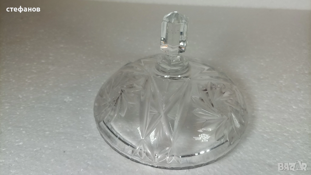 Кристално масивно капаче от кръгла бонбониера, снимка 1