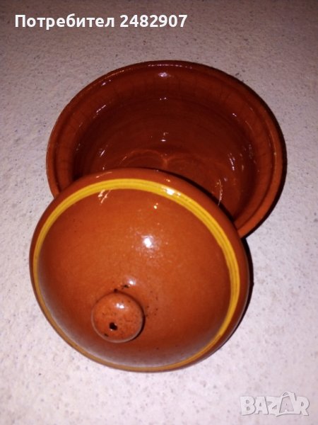 Стар глинен съд - малко гювече с капак - 1 бр. , снимка 1