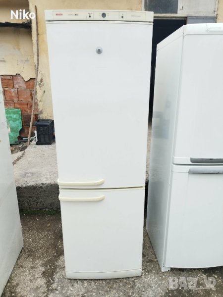 Хладилник с фризер Bosch , снимка 1