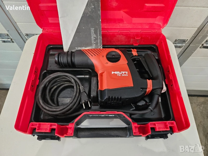 HILTI TE300 SDS+ къртач, снимка 1