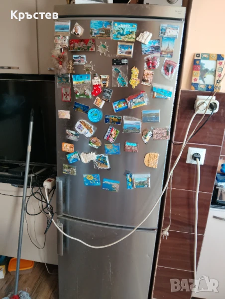 Продавам хладилник, снимка 1
