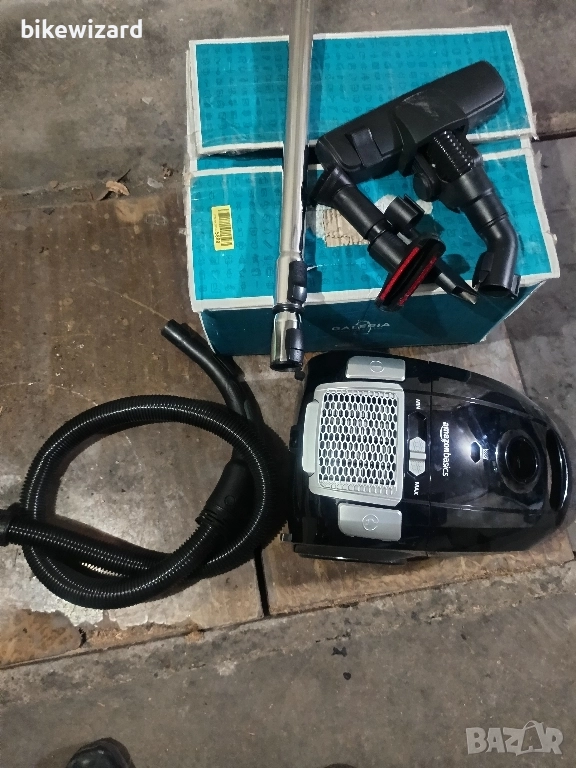 Прахосмукачка 700W Amazon Basics , снимка 1