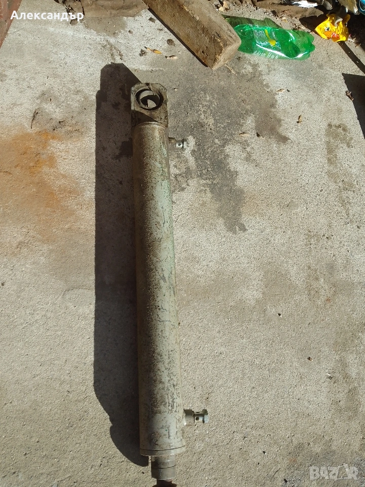 Хидроцилиндър, снимка 1
