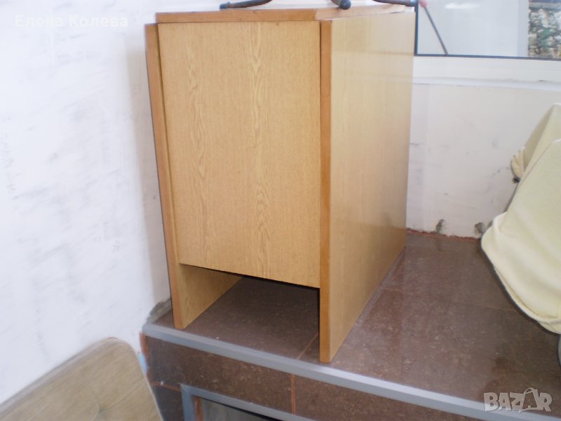 Маса, въртящ стол и табуретка, снимка 1