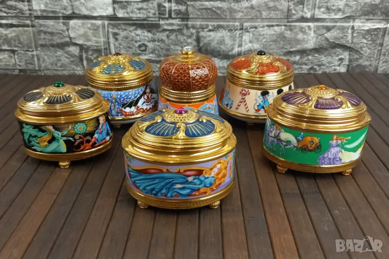6 приказни музикални бижутерки от Franklin Mint, House of Faberge, снимка 1
