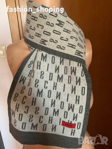 Шал Moschino ( вълна), снимка 11 - Шалове - 39265468