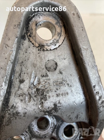 Държач скоба за KIA Sportage 2.0 16V (2007) бензин 2E000, снимка 3 - Части - 53338590