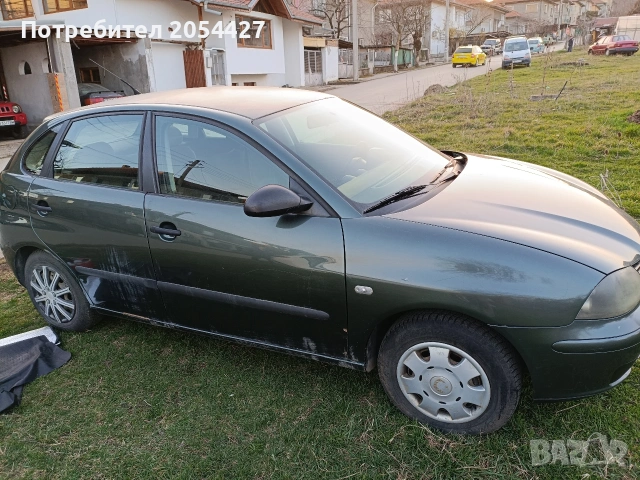 Сеат Ибиза , снимка 6 - Автомобили и джипове - 53878827