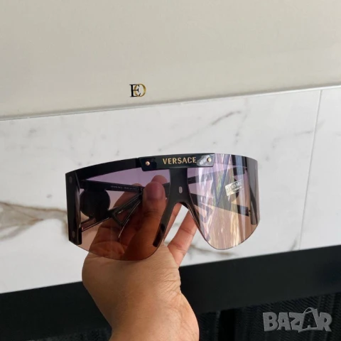 очила с калъф, кутия и ув защита versace , снимка 2 - Слънчеви и диоптрични очила - 51393891