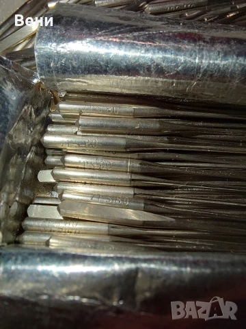 Игли за домашна шевна машина , снимка 8 - Резервни части за машини - 54280365