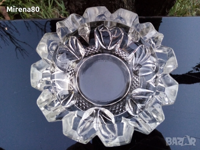 Ретро стъклен пепелник, снимка 2 - Антикварни и старинни предмети - 52940489