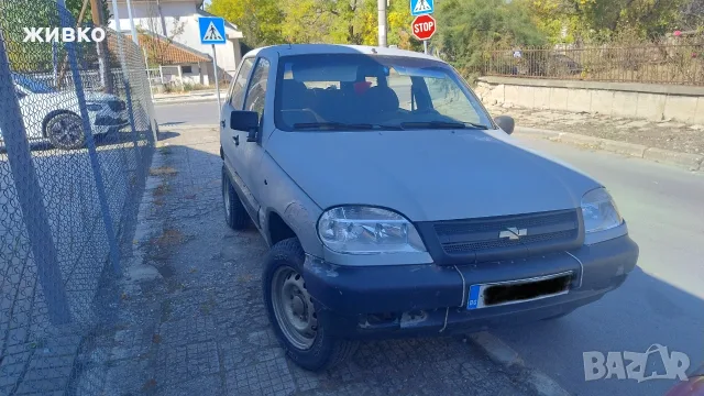 Cevrolet NIVA без прехвърляне!!!!, снимка 2 - Автомобили и джипове - 56485545