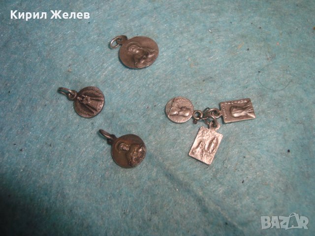 Лот 6 стари СРЕБЪРНИ и/или ПОСРЕБРЕНИ ИКОНКИ МИНИАТЮРИ ДВУСТРАННИ РЕЛЕФНИ РЕДКИ КАТОЛИЧЕСКИ 27227, снимка 3 - Антикварни и старинни предмети - 35039599