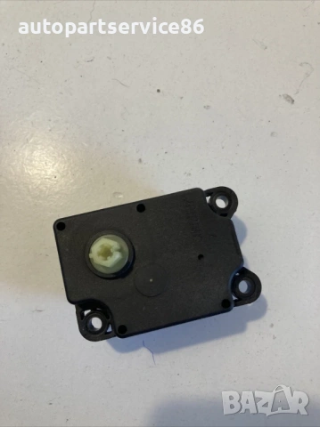 Мотор за клапа на отоплението за Volvo S80 2.4 (2009) 6G9N-19E616-AA, снимка 2 - Части - 54020550