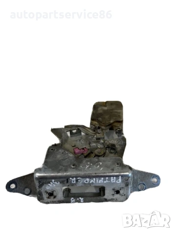 Актуатор за заключване на задна врата (багажник) за Nissan Pathfinder (2009) 90550EA500