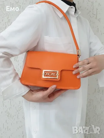 Малка дамска кожена чанта с тик-так закопчаване, снимка 12 - Чанти - 48429171