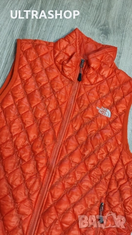 Дамски елек The North Face M size Thermoball, снимка 5 - Елеци - 53156680