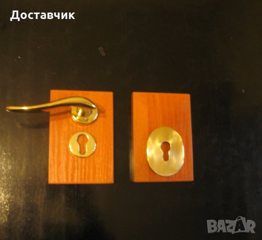 Нови дръжка и розетки за входна врата (без топка)