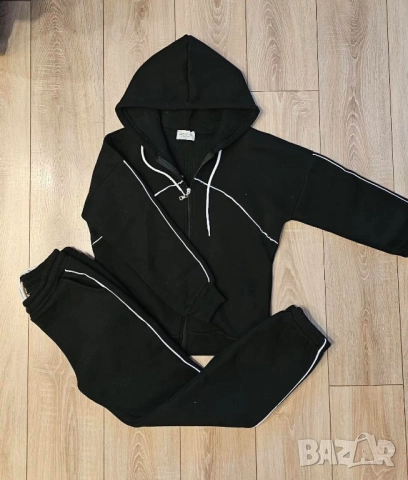 Дамски спортни екипи, снимка 3 - Спортни екипи - 52592051