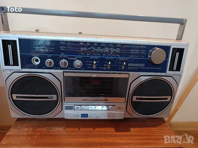 Радио касетофон Kenwood CR 100