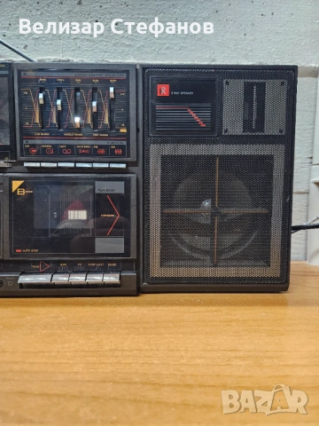 Ретро радио-касетофон INNO-HIT, снимка 2 - Радиокасетофони, транзистори - 53330332