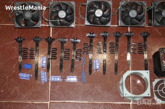 Лот от различни компютърни компоненти свалени от Lenovo M58/M58E, снимка 4 - Други - 51704837