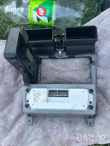 Централна конзола за Subaru Forester 2004-2008, снимка 3 - Части - 55771717