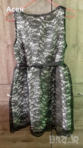 Рокля с дантела за 8- 9 г. , снимка 2 - Детски рокли и поли - 31464981