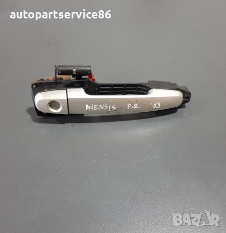 Външна дръжка предна дясна врата сребриста за Toyota Avensis (2003-2009) 242302