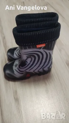 Детски ботуши , снимка 3 - Бебешки боти и ботуши - 47938034