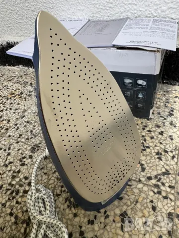 Парна Ютия Rowenta Effective+ DX1636D1, 2400W, Анти-Калциева Система!, снимка 3 - Ютии - 50436757