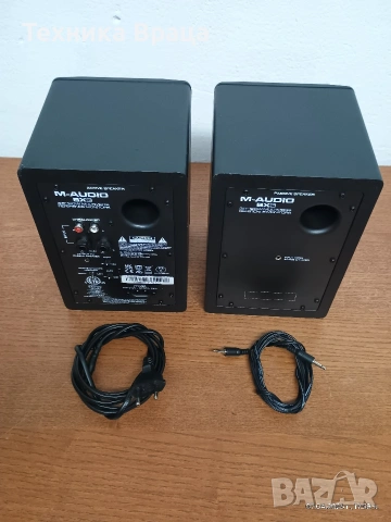 М-Audio BX3 са компактни студиен тип колони (монитори) с 3.5-инчов говорител. Изпращам видео. , снимка 15 - Тонколони - 54131688