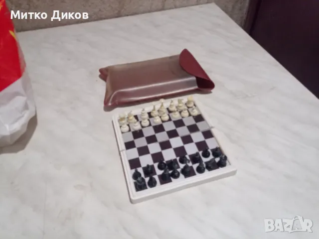 Малък магнитен шах от соца нов в кальвче 13х13см